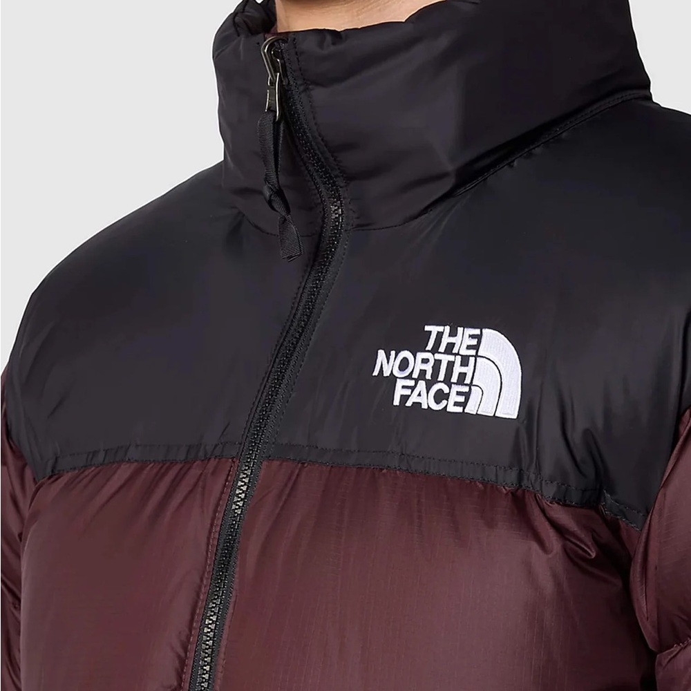 The North Face Men’s 1996 Retro Nuptse Jacket Coal Brown Large